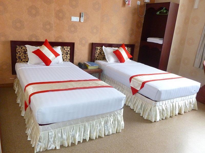 Diamond Crown Hotel Gyogon Zewnętrze zdjęcie