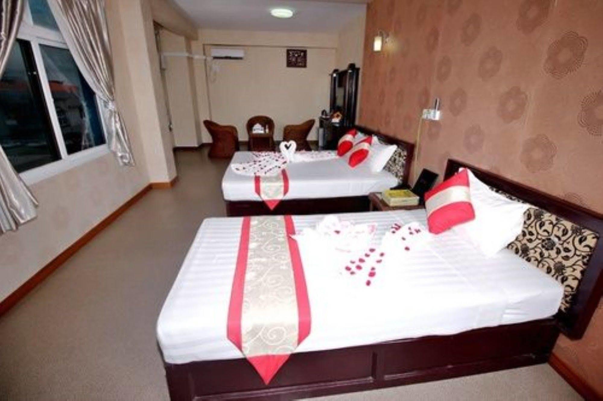 Diamond Crown Hotel Gyogon Zewnętrze zdjęcie