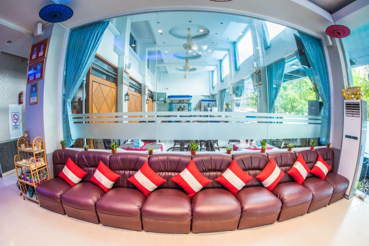 Diamond Crown Hotel Gyogon Zewnętrze zdjęcie