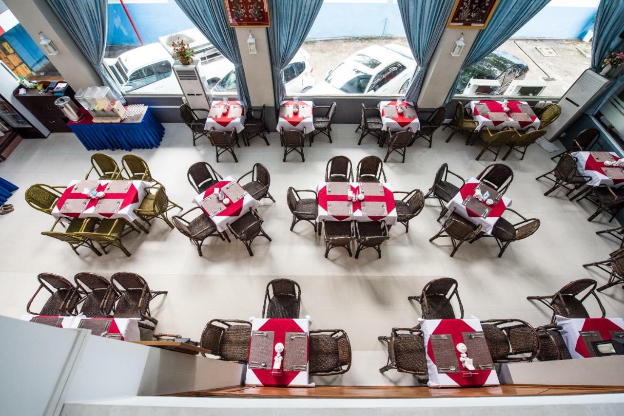 Diamond Crown Hotel Gyogon Zewnętrze zdjęcie